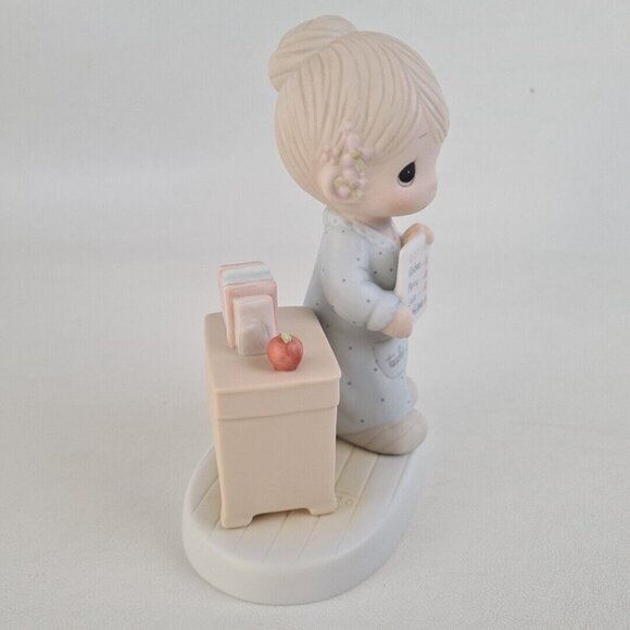 Precious Moments 12300 LOVE NEVER FAILS Last Forever Porcelain Figurine - Picture 5 of 8